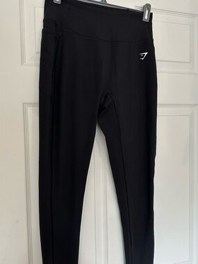 Gymshark Leggings with Pockets - Medium